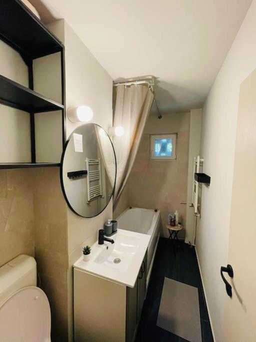 Chic Retreat Timisoara Apartment Ngoại thất bức ảnh